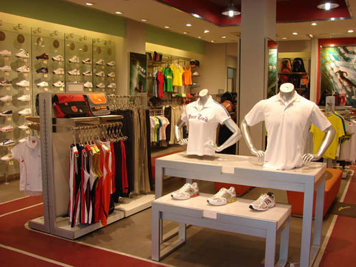 安踏运动终端形象展示