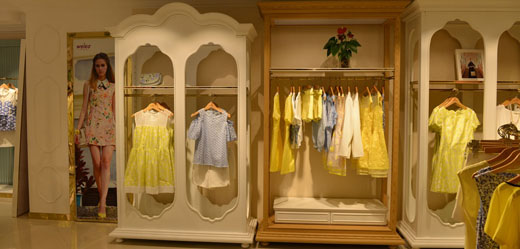 威兰西实体店铺展示