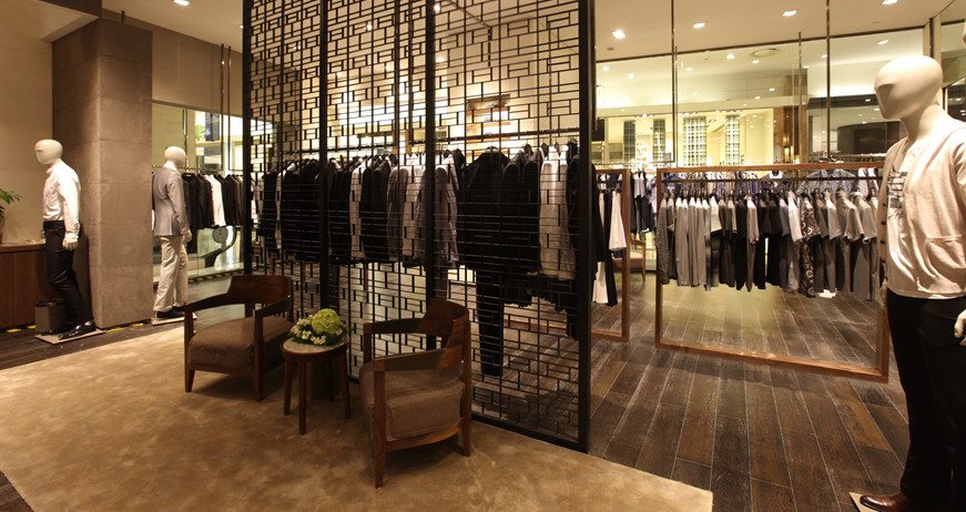 长春市重庆路1255号长春卓展购物中心2楼B座安正男装