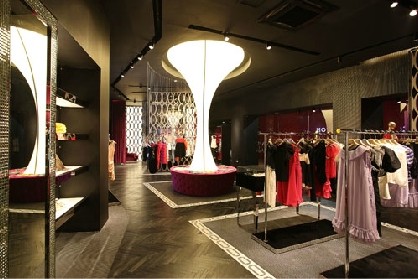 可可尼女装店铺展示