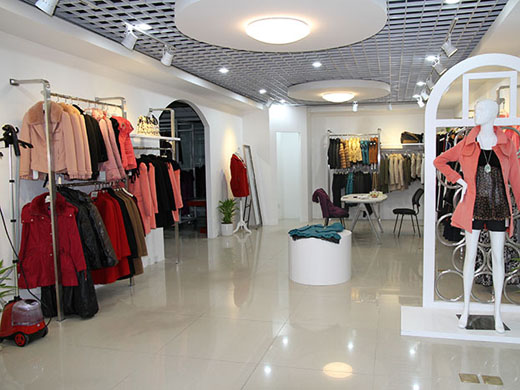 西子丝典店铺展示