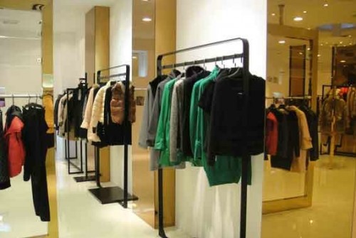 米欧米女装店终端形象