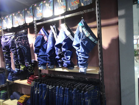 蓝邦威豪牛仔--店铺形象图