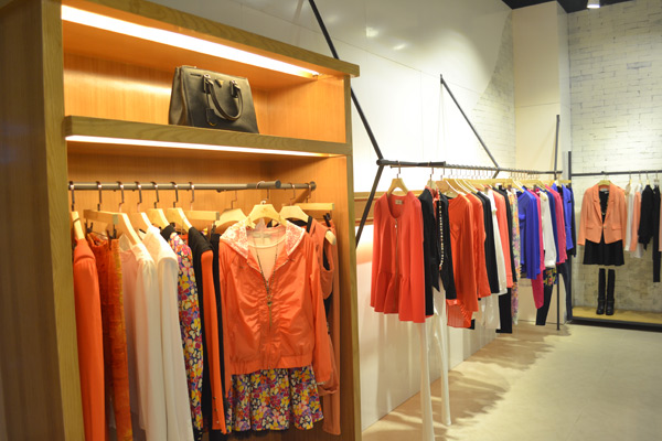 思迹品牌女装 店铺形象图