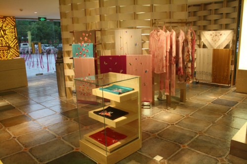 金台绣店铺形象展示