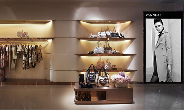 薰奈儿品牌女装2012店铺形象