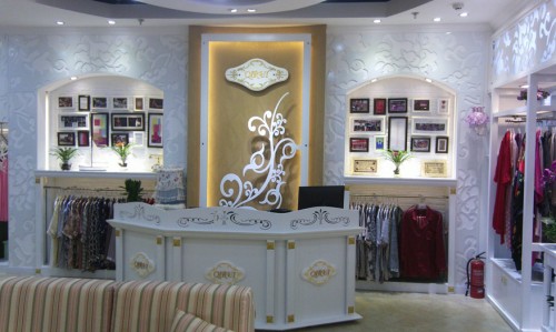 绮瑞内衣店铺形象图展示