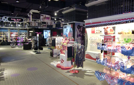 布迪内衣惠州店面形象