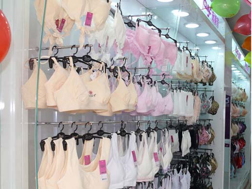 黛妮芳加盟店店面展示