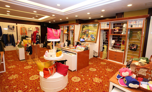 亲尚亲子装终端形象图