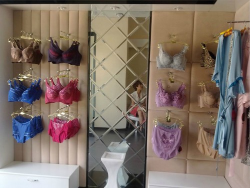 帝安妮店面形象展示