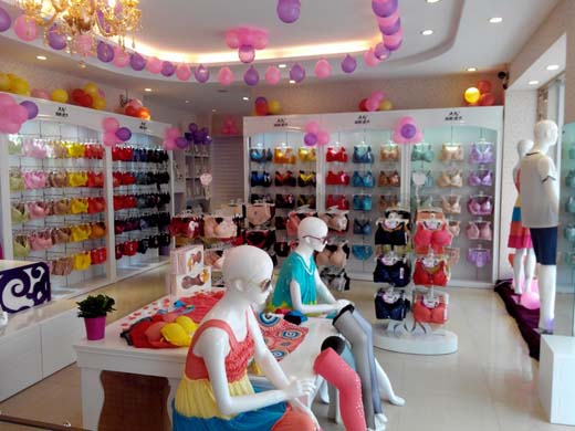 浪漫季节店铺陈列