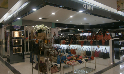 GMH品牌女包店面形象展示