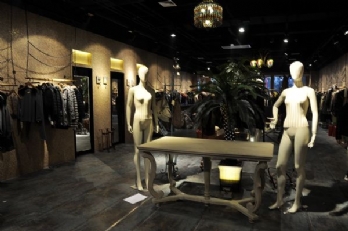 江门市鹤山广场拓谷店