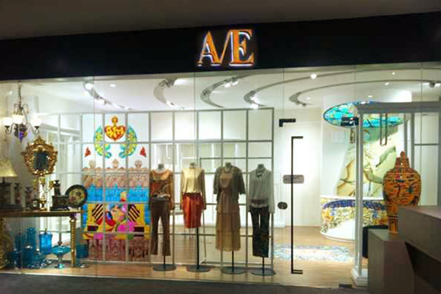 连奴店面形象展示