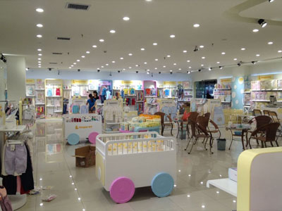 童泰店面形象展示