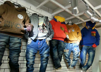 採雨同乐店面形象