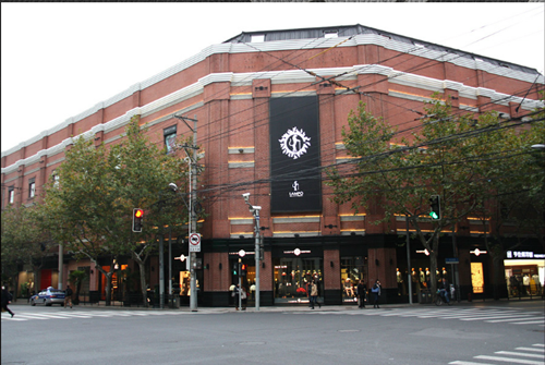 LAMPO蓝豹店面形象