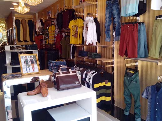 男主导店面形象图展示