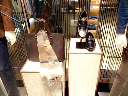 卡拉利店铺展示