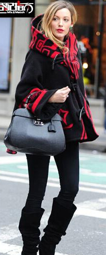 孕装不愁没亮点 Queen S低调竹节包真是火了