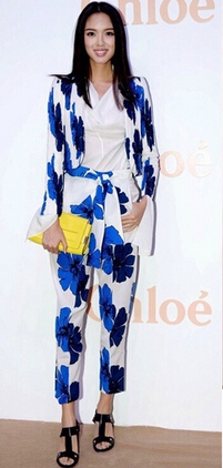 众女星秀场拼衣品 时尚鞋服搭配成标杆