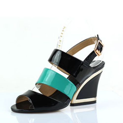 麦丽尔马蹄跟系列