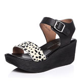 他她浅杏打蜡米黄马毛女皮凉鞋