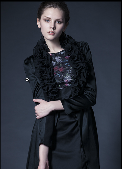 古色2013新款黑色毛领长款风衣