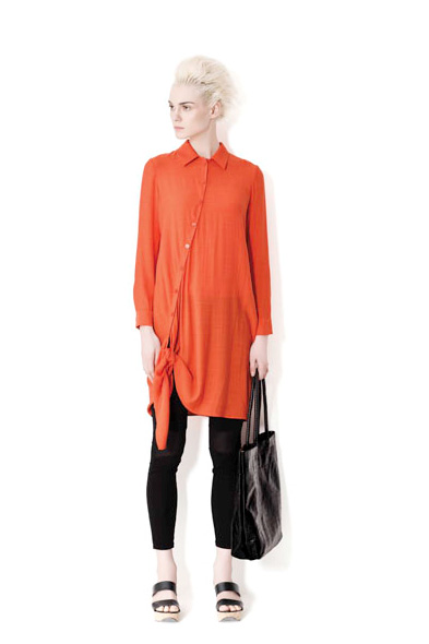 柯妮丝麗橙色翻领女士秋冬上衣新款上市