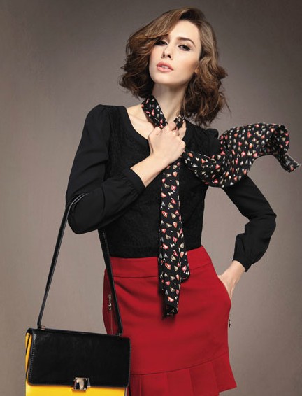 唯姬晨时尚女装黑色雪纺衣新款上市