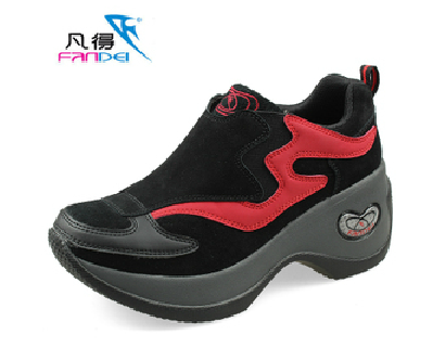 秋冬季新款凡得女鞋增高鞋 厚底坡跟休闲单鞋