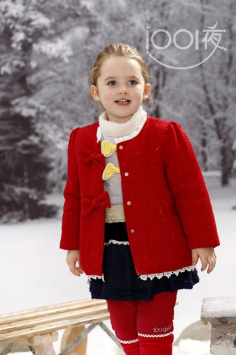 1001夜红色蝴蝶结系扣公主呢大衣新款上市