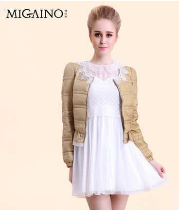 曼娅奴2013冬季新款蕾丝圆领长袖女纯色拉链羽绒服