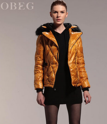 欧碧倩修身白鸭绒羽绒服通勤狐狸毛领外套