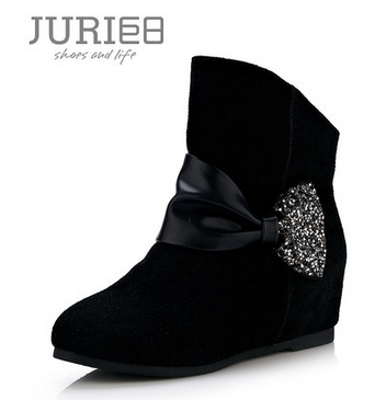 巨日2013冬季新款女鞋 韩版时尚蝴蝶结短靴 舒适