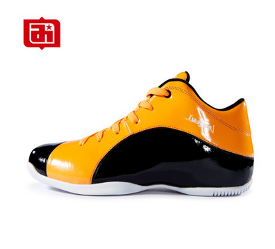 艾弗森太极篮球鞋 秋冬季耐磨防滑轻便男款式低