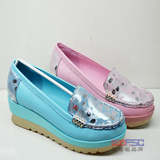 妙恩防水台坡跟休闲女单鞋