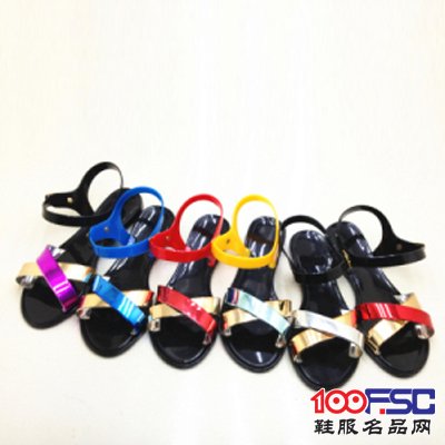 欧美舒适平底水晶果冻色彩凉鞋