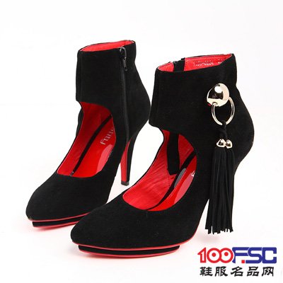 卡丝蒂香港女靴