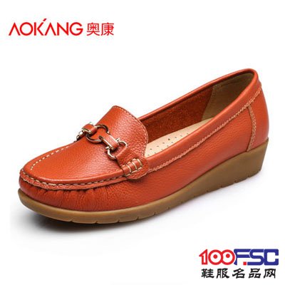 奥康休闲平跟搭扣女单鞋