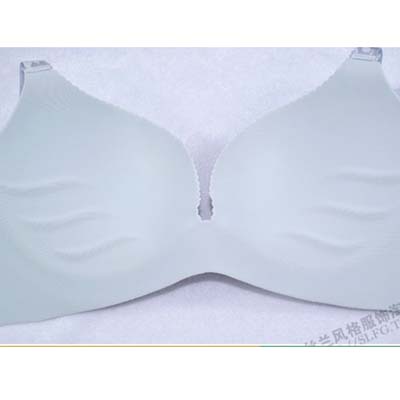 美丽干线 光面厚杯无痕深V聚拢胸罩