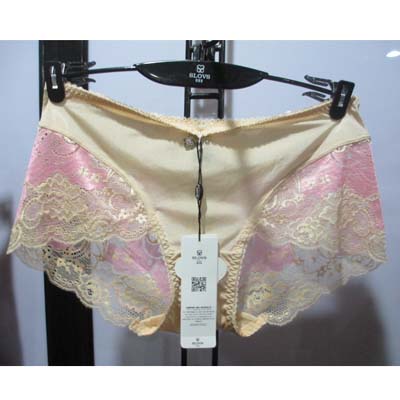 她喜爱内裤专柜正品7722 女内裤时尚性感蕾丝舒适平角裤