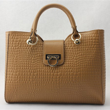 卡尔布拉士方形手提包