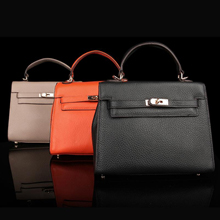 春の派真皮钭挎女包