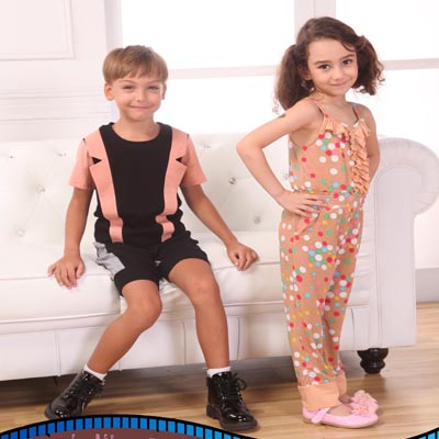 尼斯兔潮童装产品展示