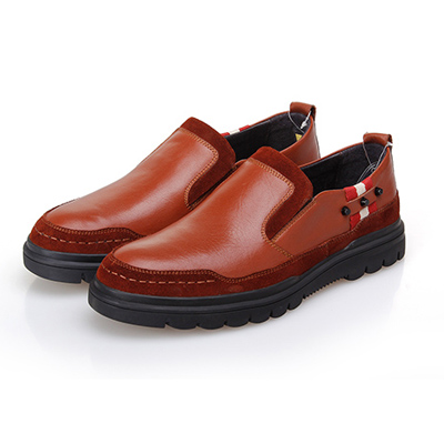 真皮拼接休闲皮鞋