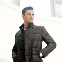 华诺威高档品牌商务休闲男装五