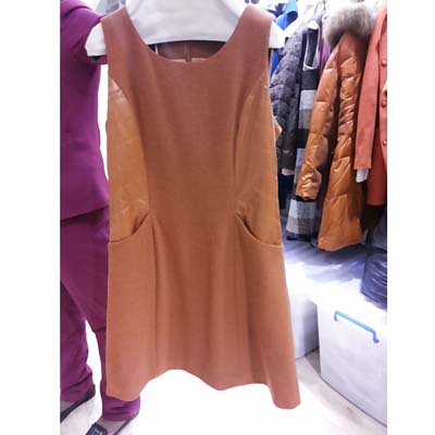 兰梦萱14DQ-124冬季新款羊毛连衣裙