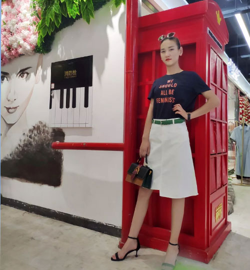 WEGOECAI文果怡彩 轻柔舒适的T恤、针织杉 穿出简约高级美!